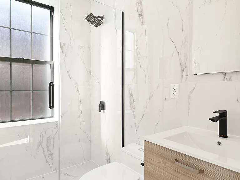 32-30 41st St #1B — Photo 6