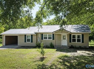 555 Scant City Rd, Guntersville, AL 35976