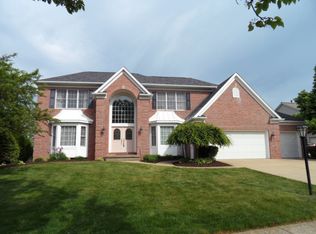 20640 Carlton Ct, Strongsville, OH