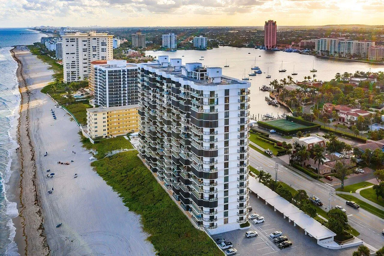 2 bed, 2.0 bath, 1526 sqft, $6,000 — Photo 3