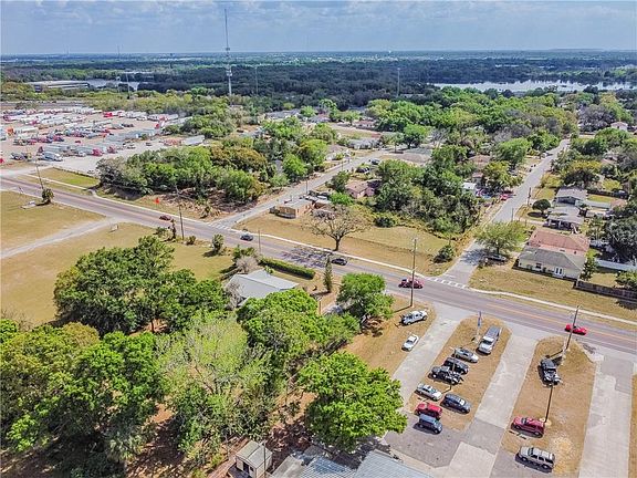 4th image of 5804 E Dr Martin Luther King Jr Blvd