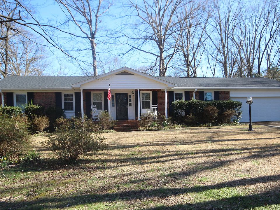 1st image of 203 Dellrose Cir