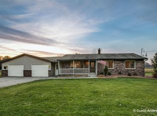 1075 108th St SW, Byron Center, MI 49315