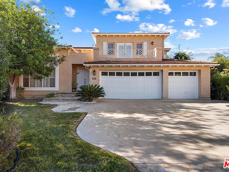 24310 Belford Ct — Photo 64