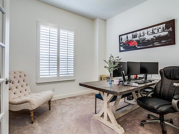 5th image of 5625 Grove Cove Dr