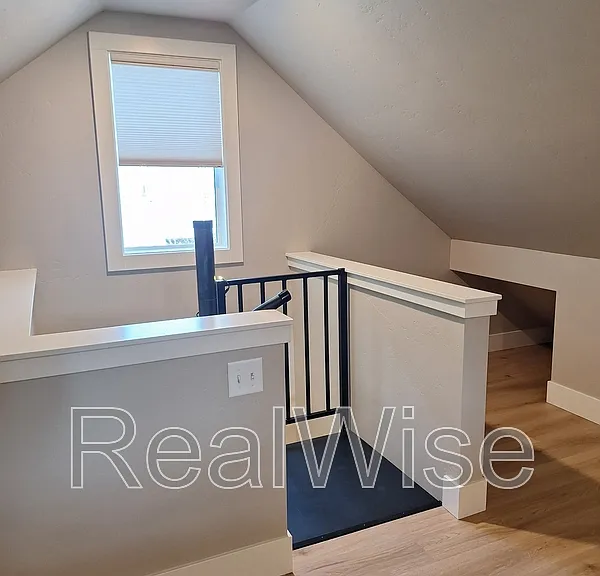 126 Strawberry Ln — Photo 10