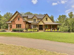 510 Carriage Ln, Monroe, GA 30655