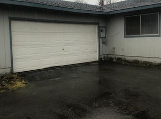 1748 Highland Ave APT B, Redding, CA 96001