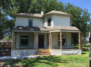 959 Maple St, Friend, NE 68359