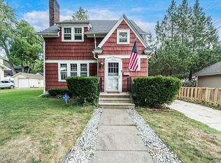 1423 Hess Ave, Lansing, MI 48910