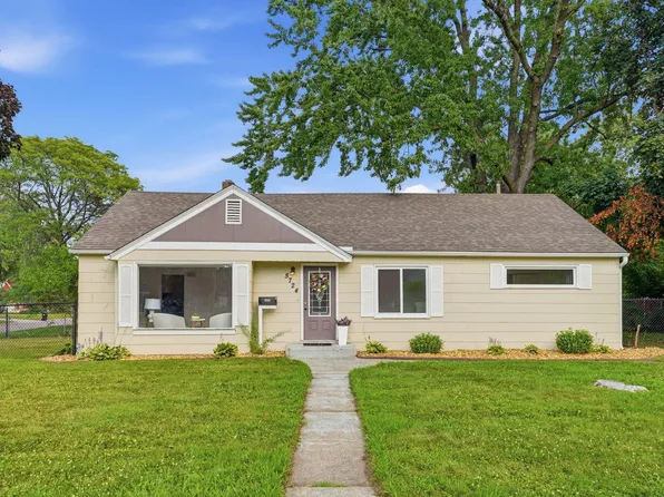 5724 Hampshire Ave N, Crystal, MN 55428