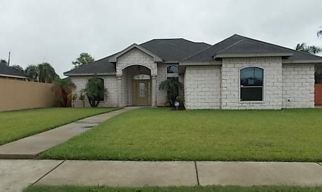 1st image of 706 Amethyst Dr