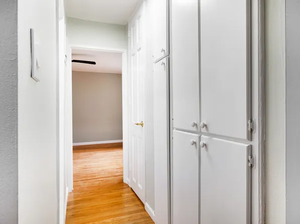 770 Ocean Parkway image 25 of 26