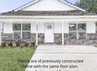 38 Bear Path, Picayune, MS 39466