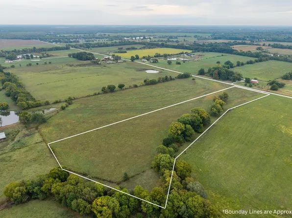 02 County Road 270, Carl Junction, MO 64834