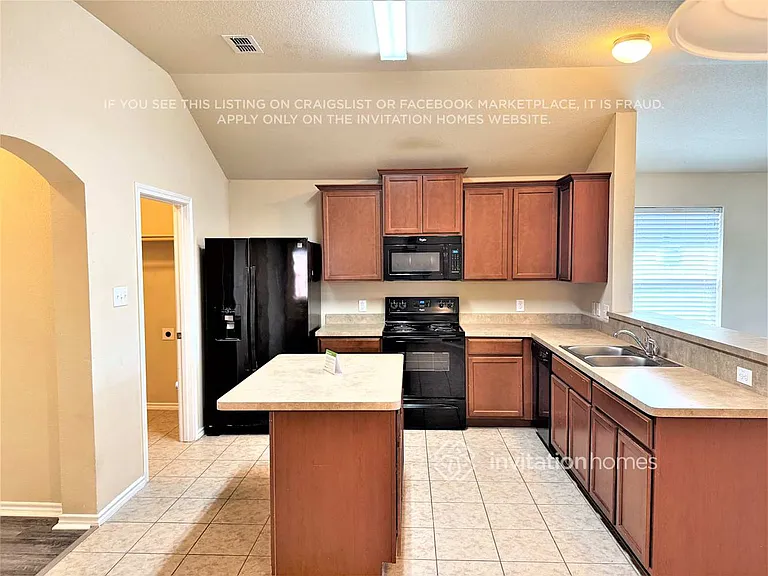 4609 Wheatland Dr — Photo 6