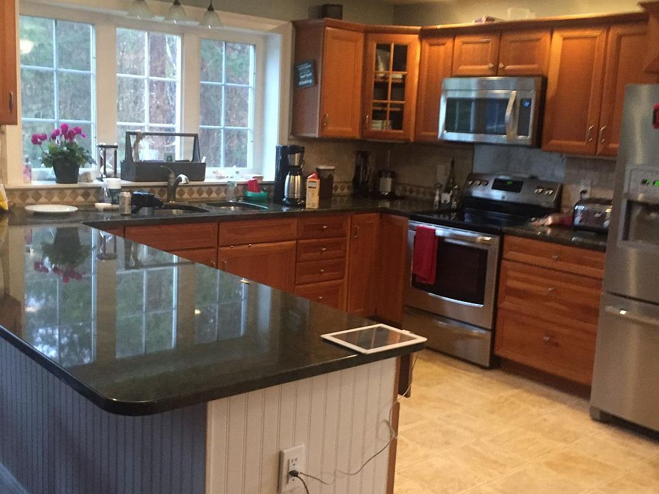 Granite kitchen