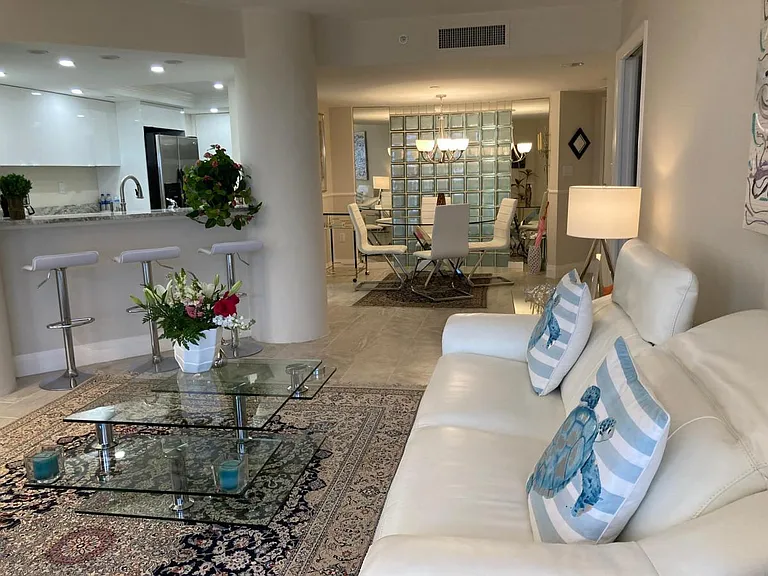 4751 Gulf Shore Blvd N #12 — Photo 5