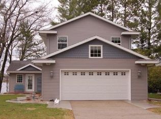 N1320 Akron Rd, Waupaca, WI 54981