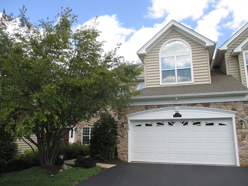 110 Sagewood Dr