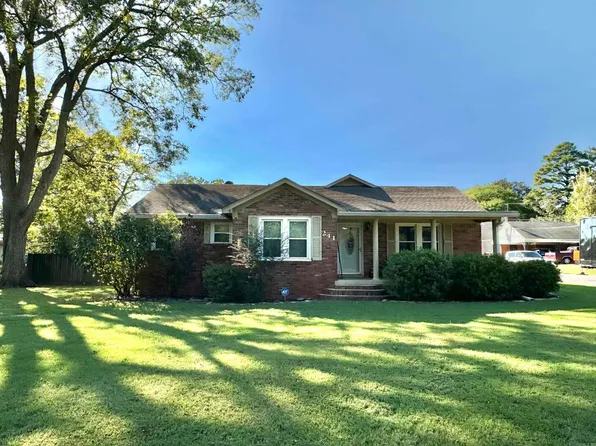 241 Hillcrest St, Marianna, AR 72360