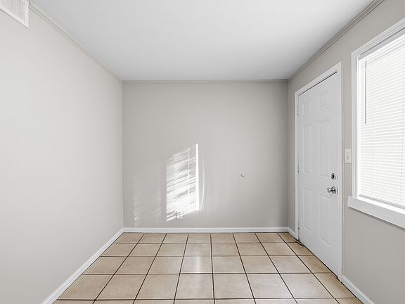 5th image of 1621 Line Cir APT 1