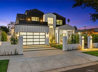 5943 Hesperia Ave, Encino, CA 91316