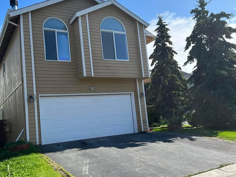 1810 Colony Pl — Photo 3