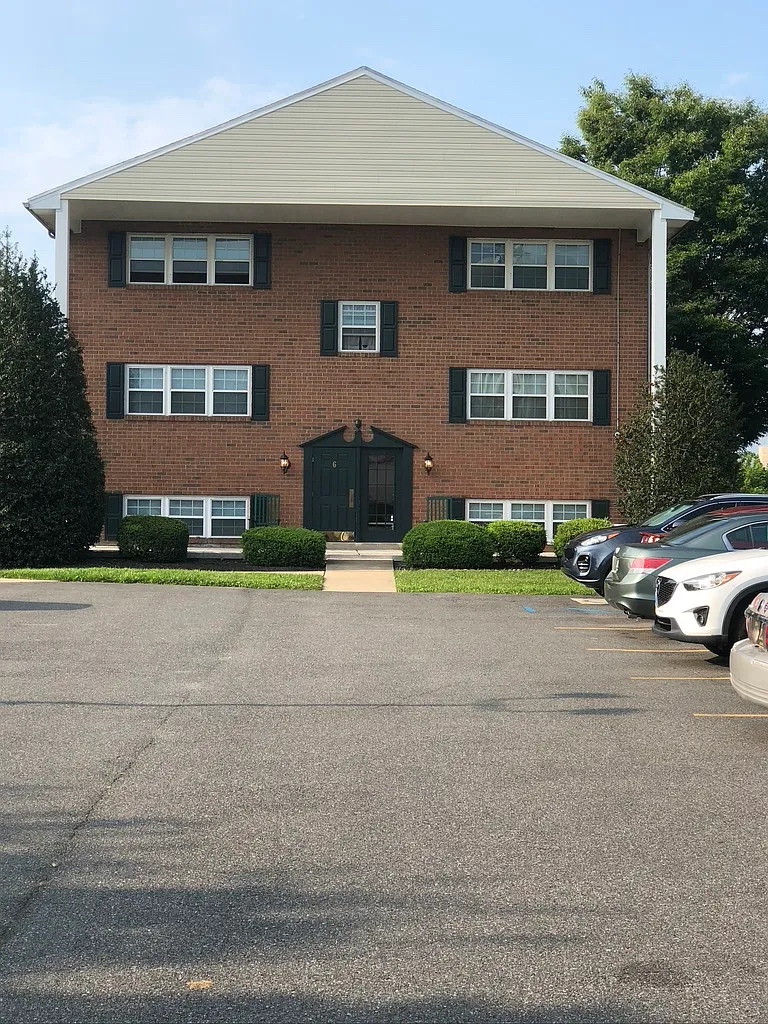 Garden of Eden Aapartments — Photo 2