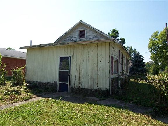 5th image of 2101 Titus Ave