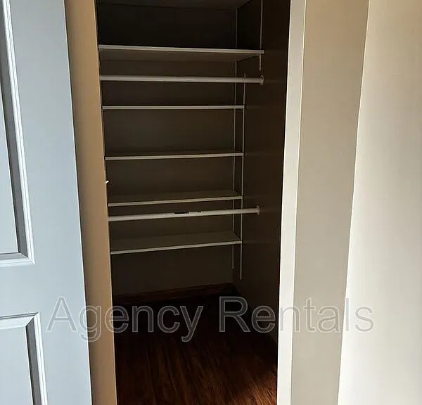 1407 Pensacola St #402 — Photo 6