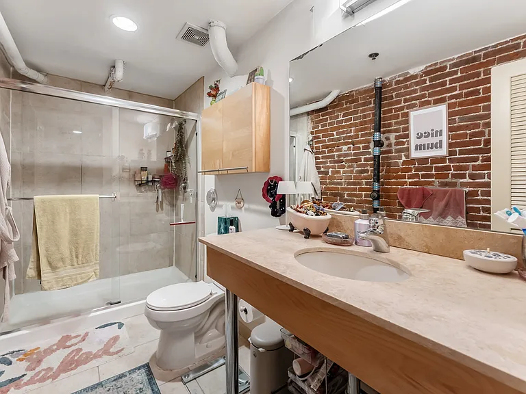 900 Allen Ave — Photo 10