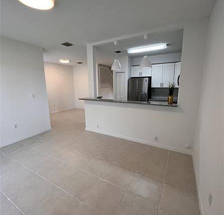4th image of 7953 N Southwood Cir #7953