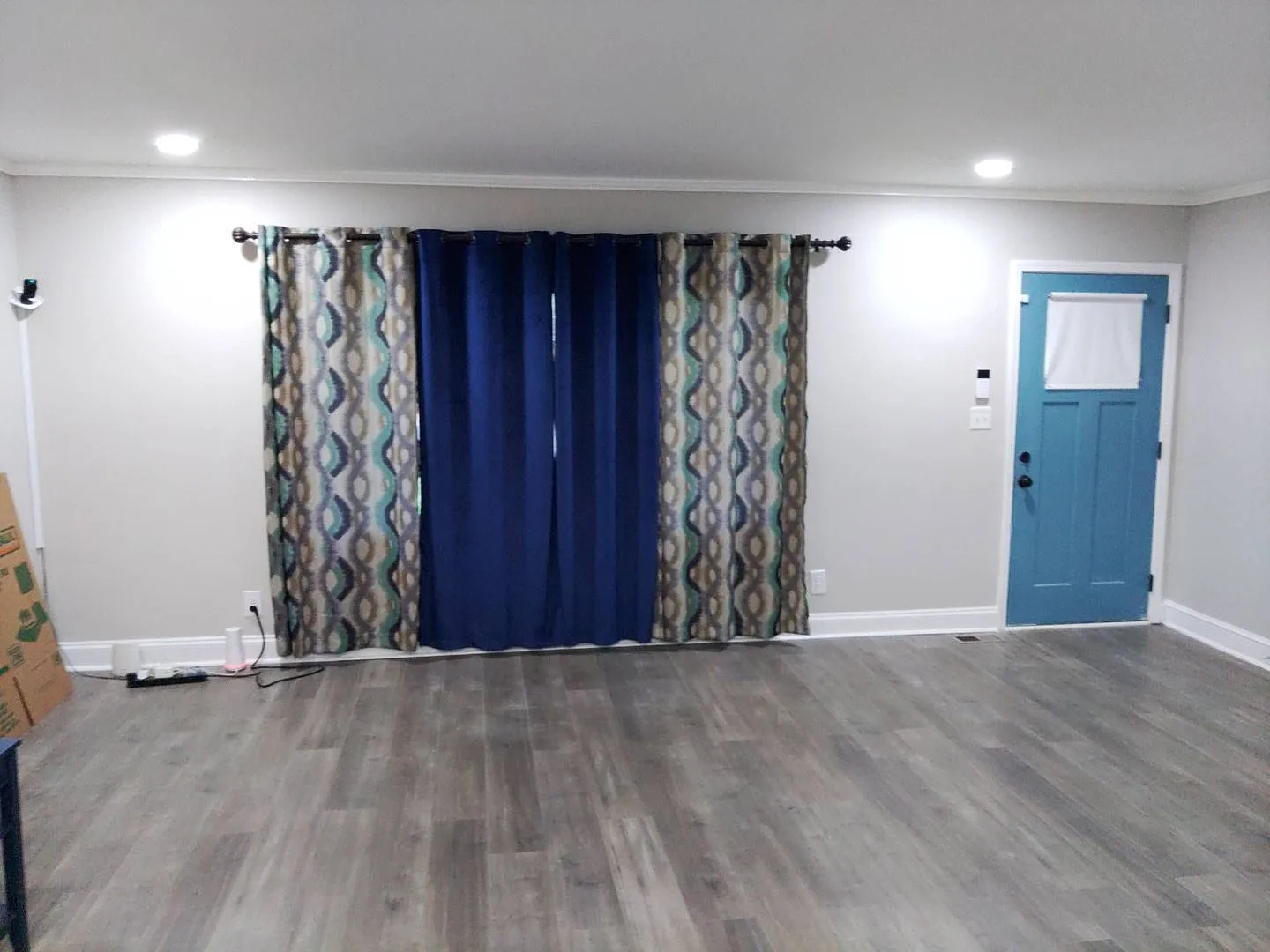Updated Ranch Close To Uptown! Coming Soon — Photo 2