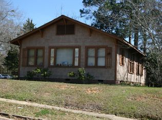 1067 N 3rd Ave, Laurel, MS 39440
