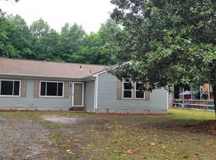 4834 Clopton Dr, Hayes, VA 23072