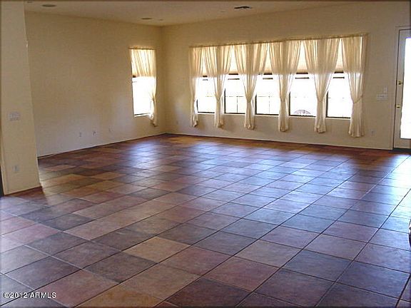 4th image of 20463 W Crescent Dr