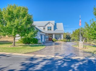 1007 Broken Hills Dr, Horseshoe Bay, TX 78657