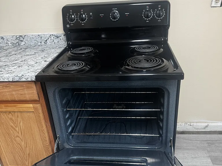 643 J St #2 — Photo 15