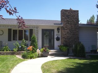 1910 4th Ave E, Williston, ND 58801