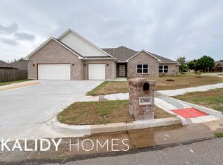 12800 NW 6th St, Yukon, OK 73099