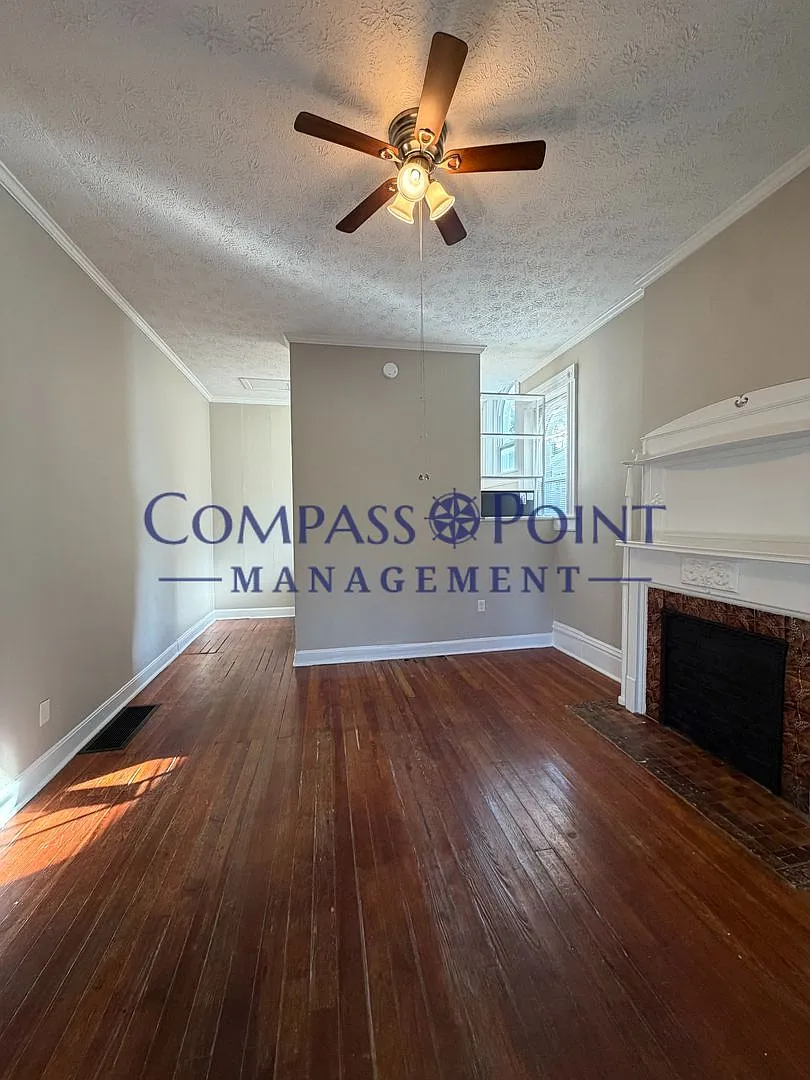 179 E. Loudon Ave — Photo 3