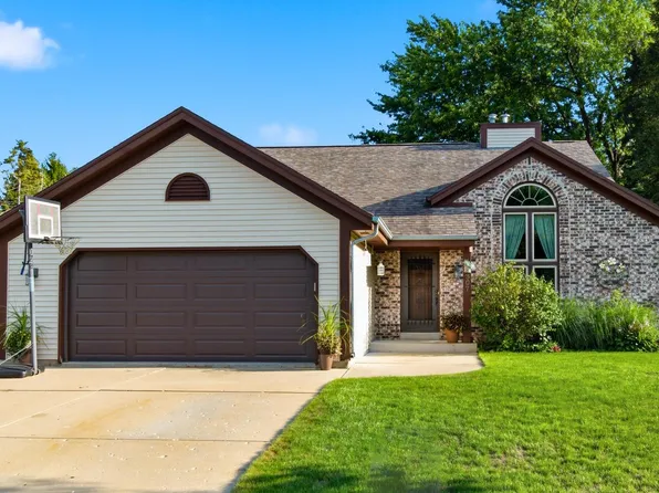 307 James STREET, Watertown, WI 53098