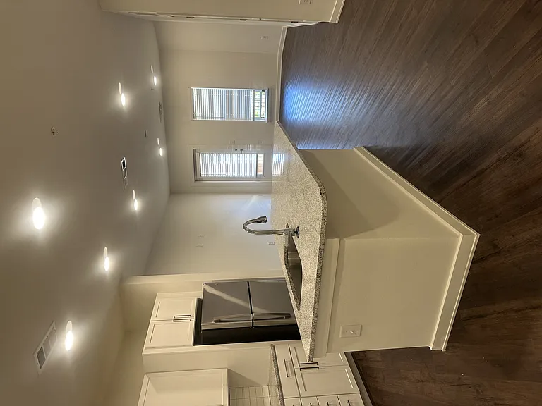 Station 75 Apartments at McDonough — Photo 113