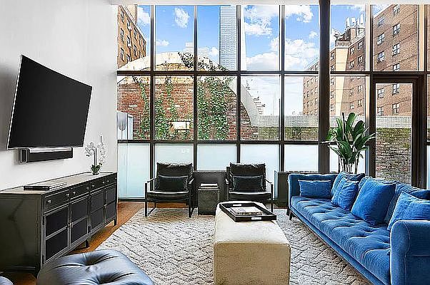 1st image of 420 W 25th St APT 9B