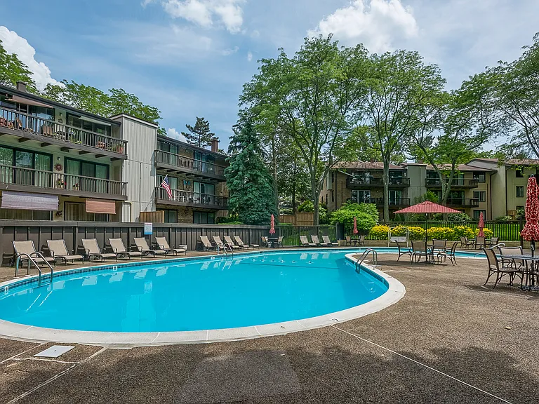 Community Pool (alt view)