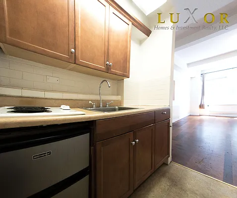 Rented by Luxor Homes & Investment Realty | media 18