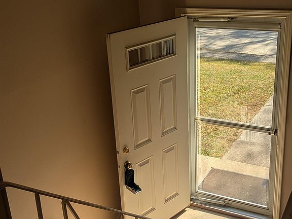 2nd image of 1013 32nd St
