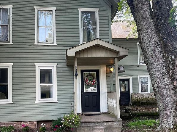 39 Main St