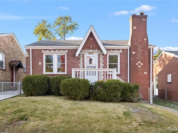 8019 Genesta St, Saint Louis, MO 63123